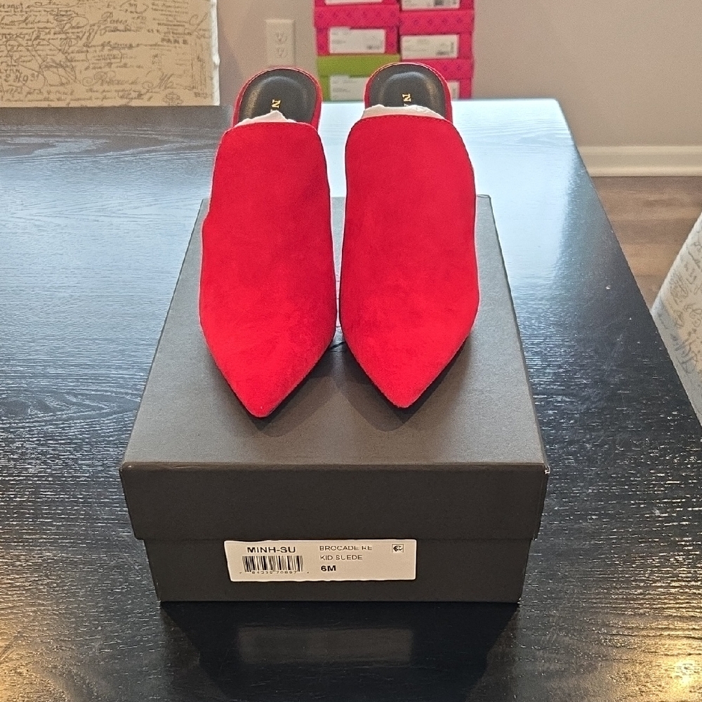 NWB! Natori "Minh" Mule 6